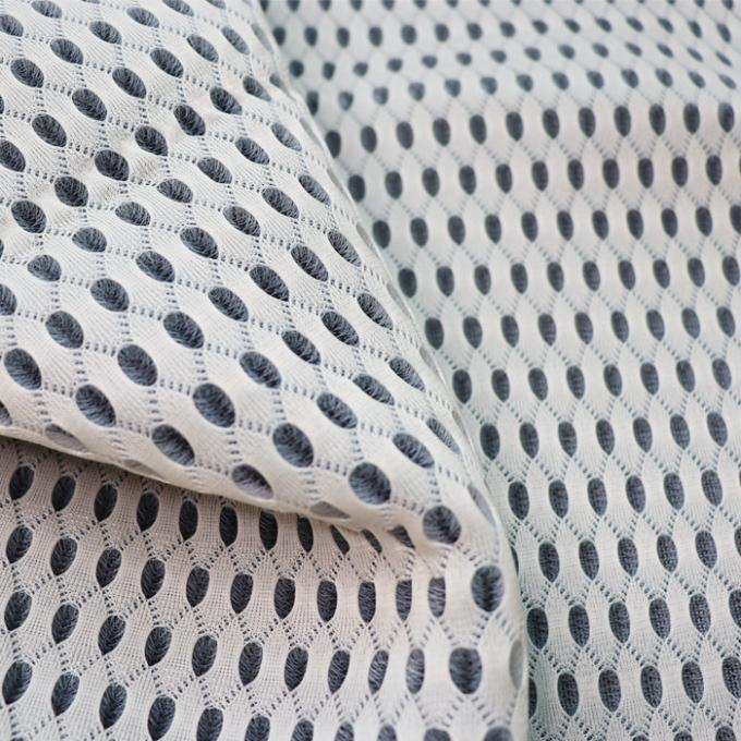 3mm 3D-Spacer-Textil 50in bis 60in Schwarz gefärbtes Garn Atmungsglasmaterial 1