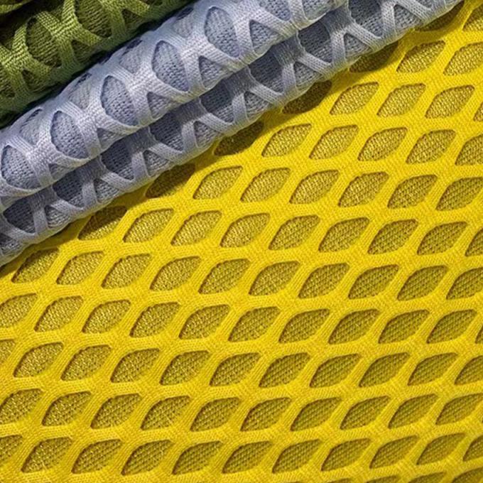 2 mm Atmungsgemäßes Luftnetz Material Dehnbares 100% Polyester Luftnetzgewebe 0