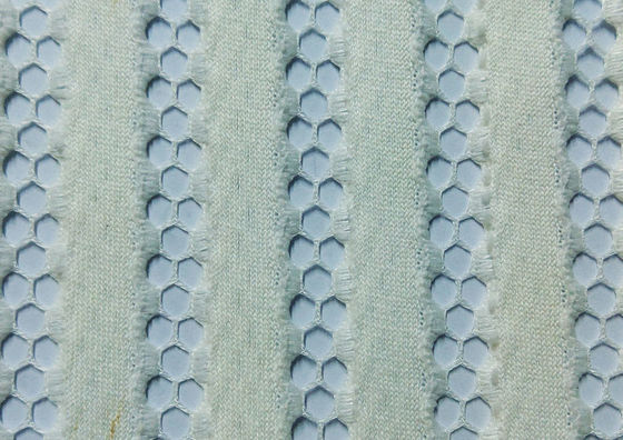 Good price 2 mm 290 gm Poly Mesh Stoff Atmungsgemäßes Mesh Material 100% Polytester Online