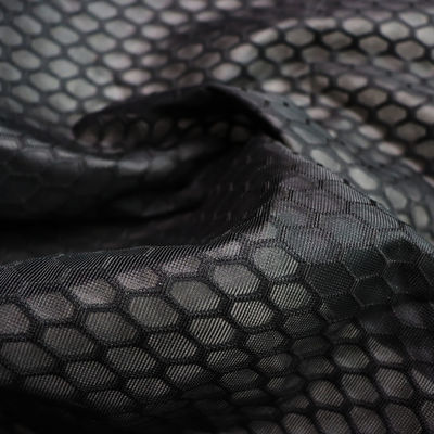 Good price 100% Polyester-Gittergewebe Geflechtes Airmesh Atmungsspeicher-Gitter Feinblack-Gittergewebe Online