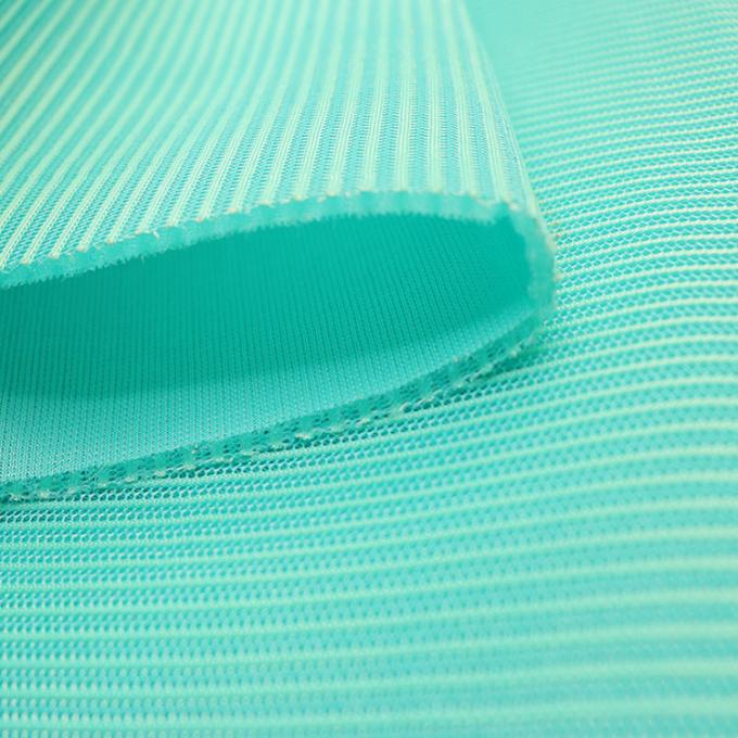 Feuchtigkeitsabsorbierende Luftnetze 3 mm Polyesternetzstoff 0,5 mm - 6 mm 2