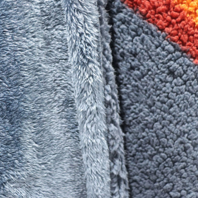 Hohe Haltbarkeit Flannel Wurfdecke Minky Heizdecke 100% Polyester 2