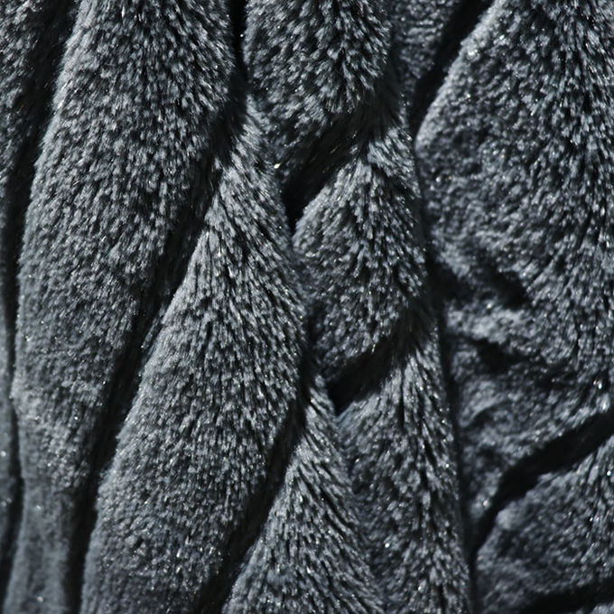 100% Polyester Korallenfleece Falsches Pelz Heizdecke Minky Schwarz Falsches Pelz Wurfdecke 3