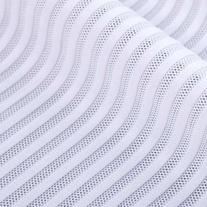 190GSM bis 310GSM Polyestermaschenmaschige Stoffe Maschenmaschige Stoffe Feuchtigkeitsabsorber 2