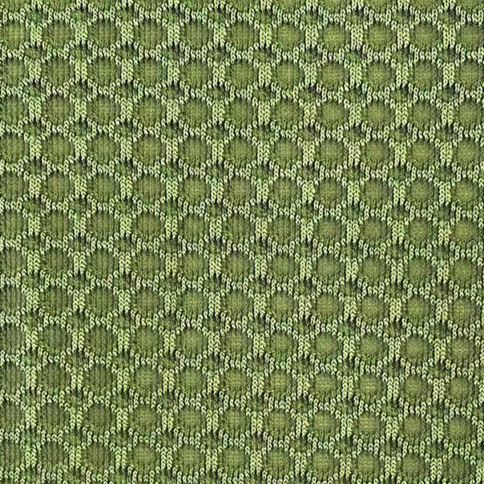 Halbtransparente Polyestermaschenteppichmaschenteppichmaterial 240 - 450GSM 2