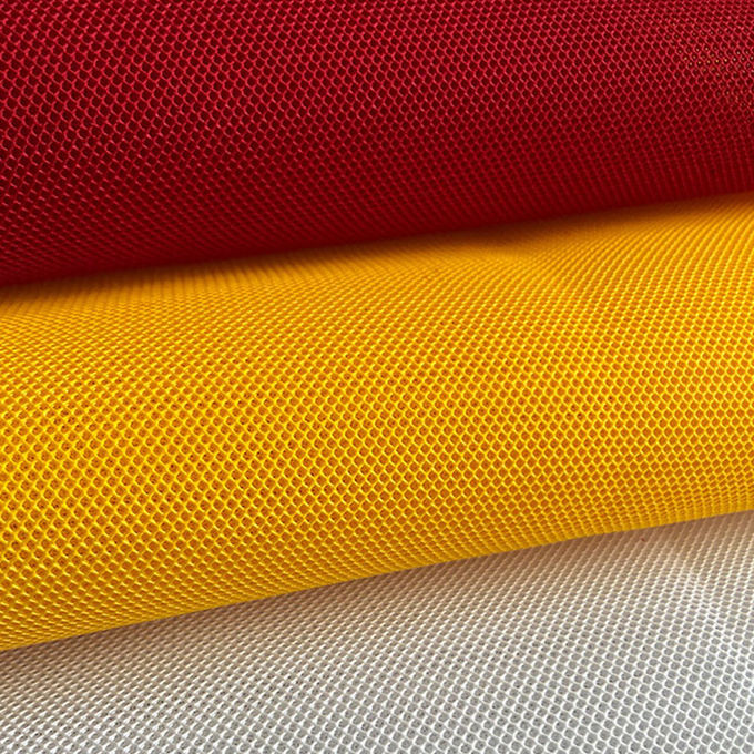 3mm 100% 3D-Gittermaterial Komfort 100 Polyester-Gitterstoff für Bettwäsche 3